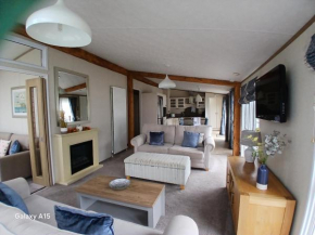 Bluebell Luxury 2 Bedroom Lodge at Southview Holiday Park